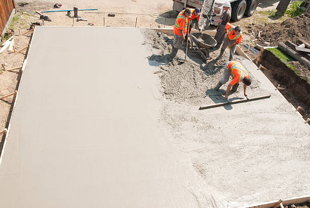 Best Concrete Patio Contractor  in Huron, CA